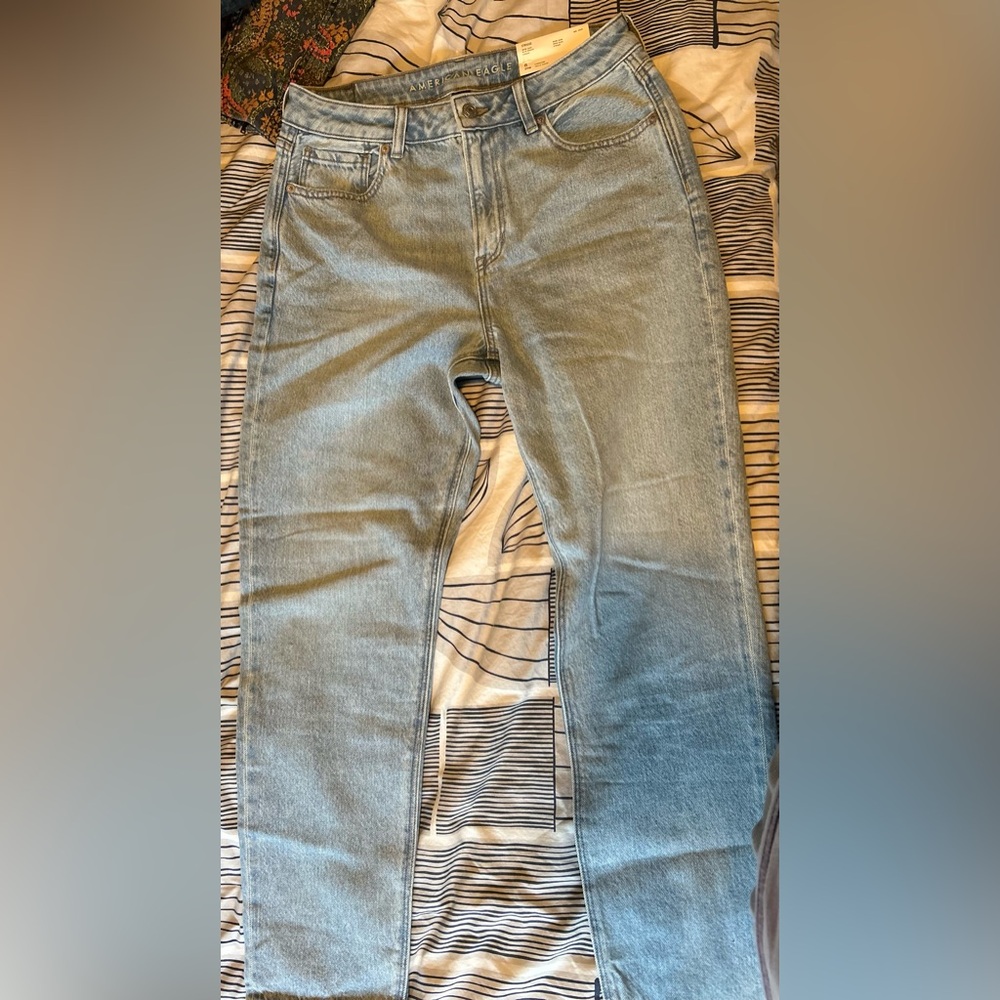 American Eagle Mom Jeans